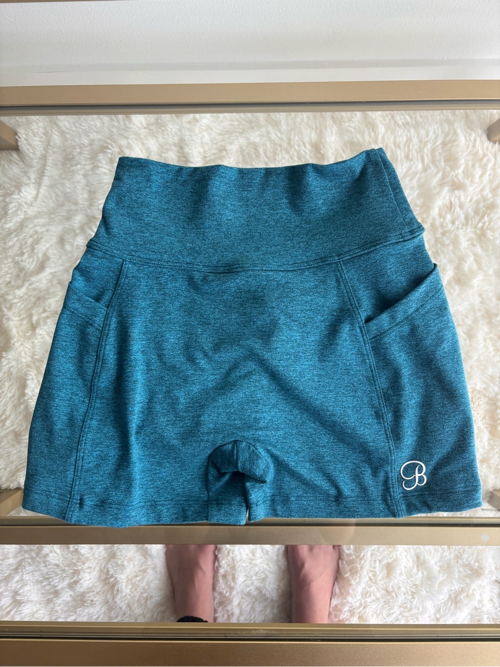Bombshell sportswear High-Waist Pocketed Active Shorts - Teal size medium